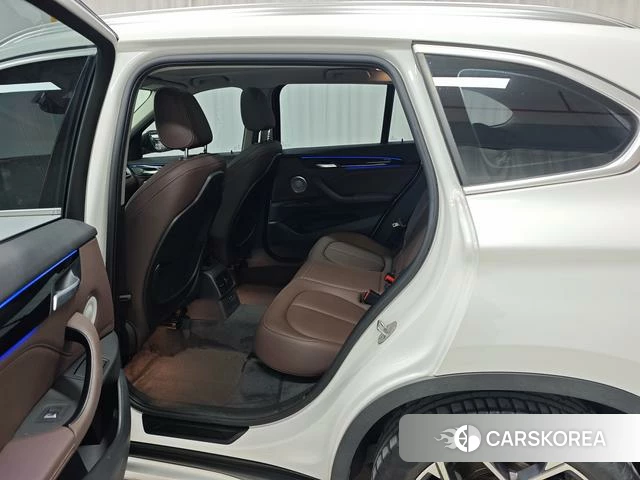 BMW X1 id 4260297 из Китая 16