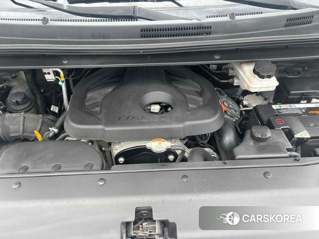 Hyundai The New Grand Starex id 4502787 из Кореи 11