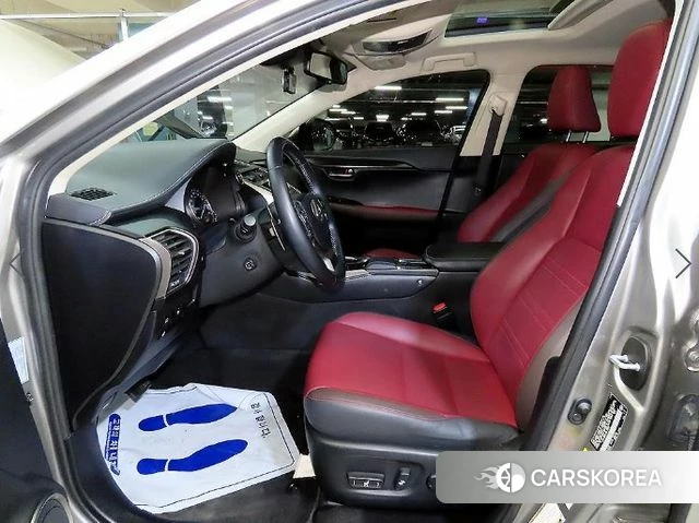 Lexus NX300h id 3879997 из Кореи 16