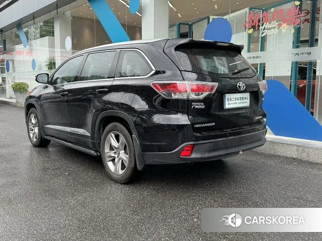 Toyota Highlander 2018 Черный из Китая, фото 6