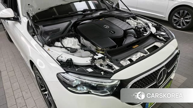 Mercedes-Benz E-Class W214 id 3837774 из Кореи 16