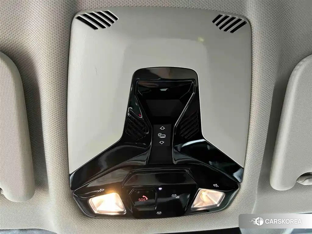 BMW X1 id 4628967 из Китая 21