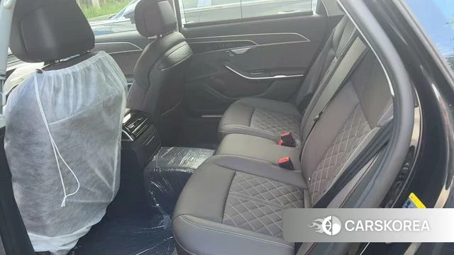 Audi A8 2025 Черный из Китая, фото 6