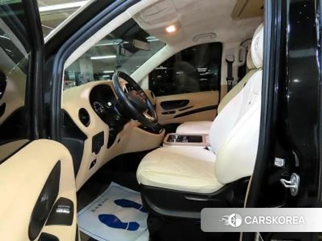 Mercedes-Benz V-Class id 4647021 из Кореи 16
