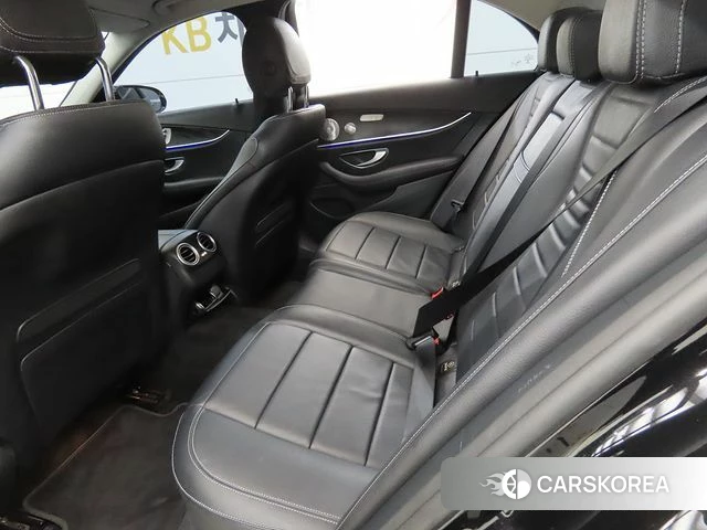Mercedes-Benz E-Class W213 id 3965747 из Кореи 16