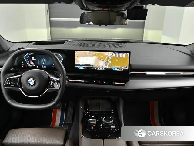 BMW 5 Series (G60) id 4607985 из Кореи 16