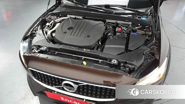 Volvo V60 Cross-Country 2nd Generation id 3840061 из Кореи 16