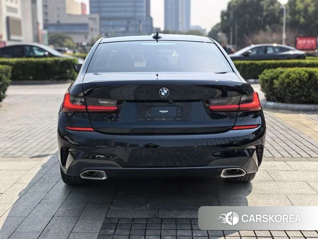 BMW 3 series 2022 Черный из Китая, фото 6