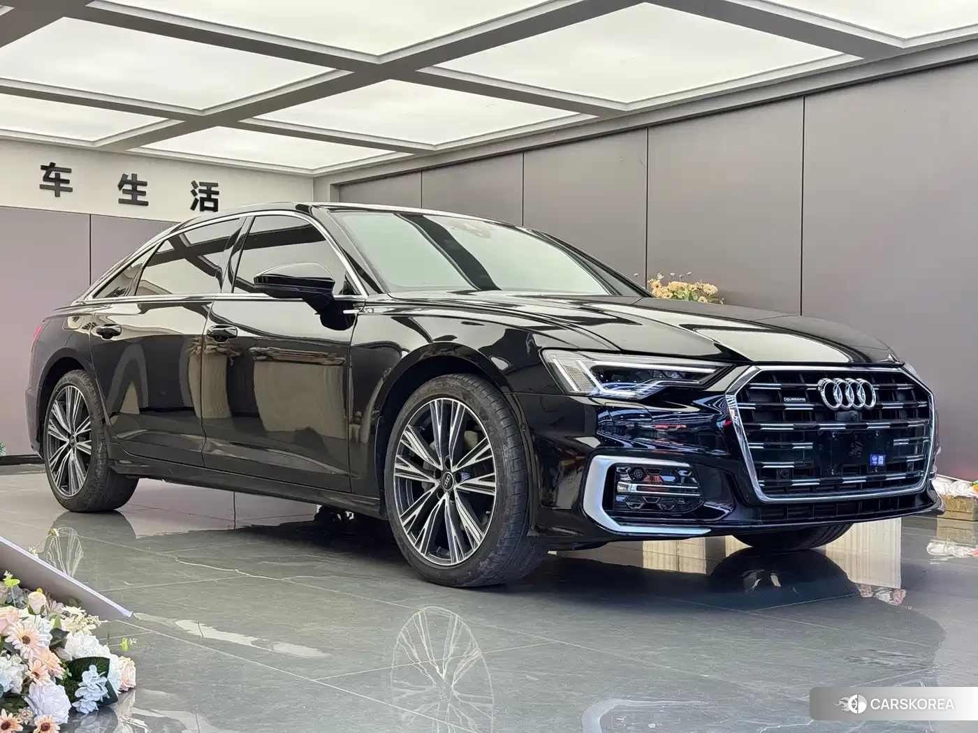 Audi A6L id 4679917 из Китая 10