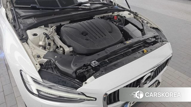 Volvo S60 3rd generation id 4625359 из Кореи 16