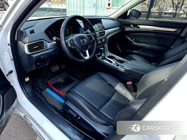 Honda Accord id 3889795 из Китая 11
