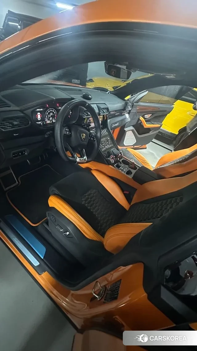 Lamborghini Urus 2022 Оранжевый из Кореи, фото 6