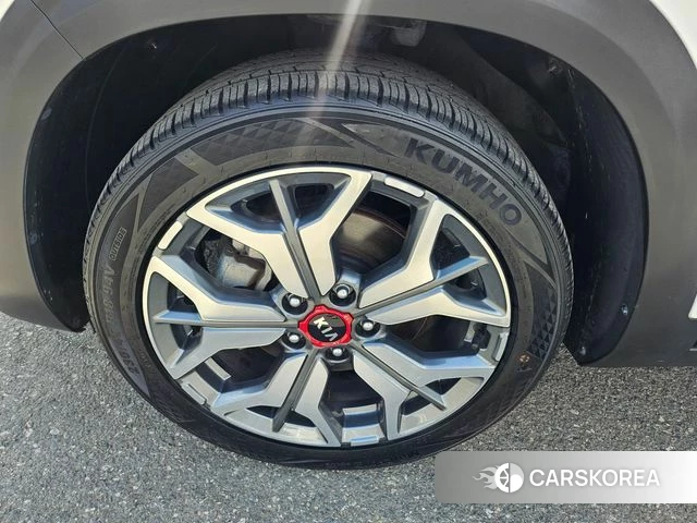 Kia Seltos id 4203284 из Кореи 16