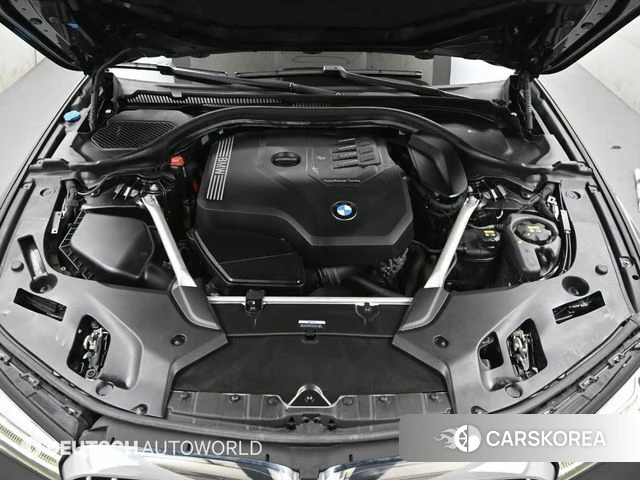 BMW 5 Series (G30) id 3839256 из Кореи 16