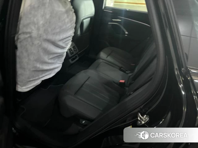 Audi Q5 (80A) 2025 Черный из Кореи, фото 6