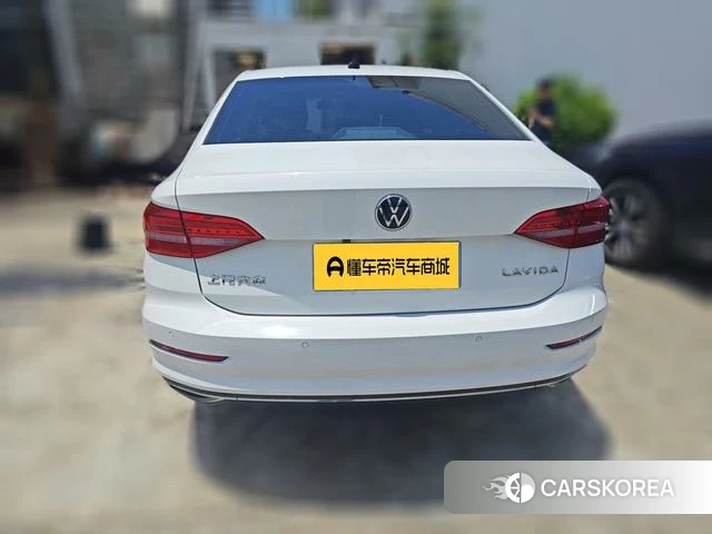 Volkswagen Lavida 2021 Белый из Китая, фото 6