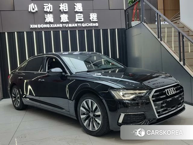 Audi A6L 2021 Черный из Китая, фото 6