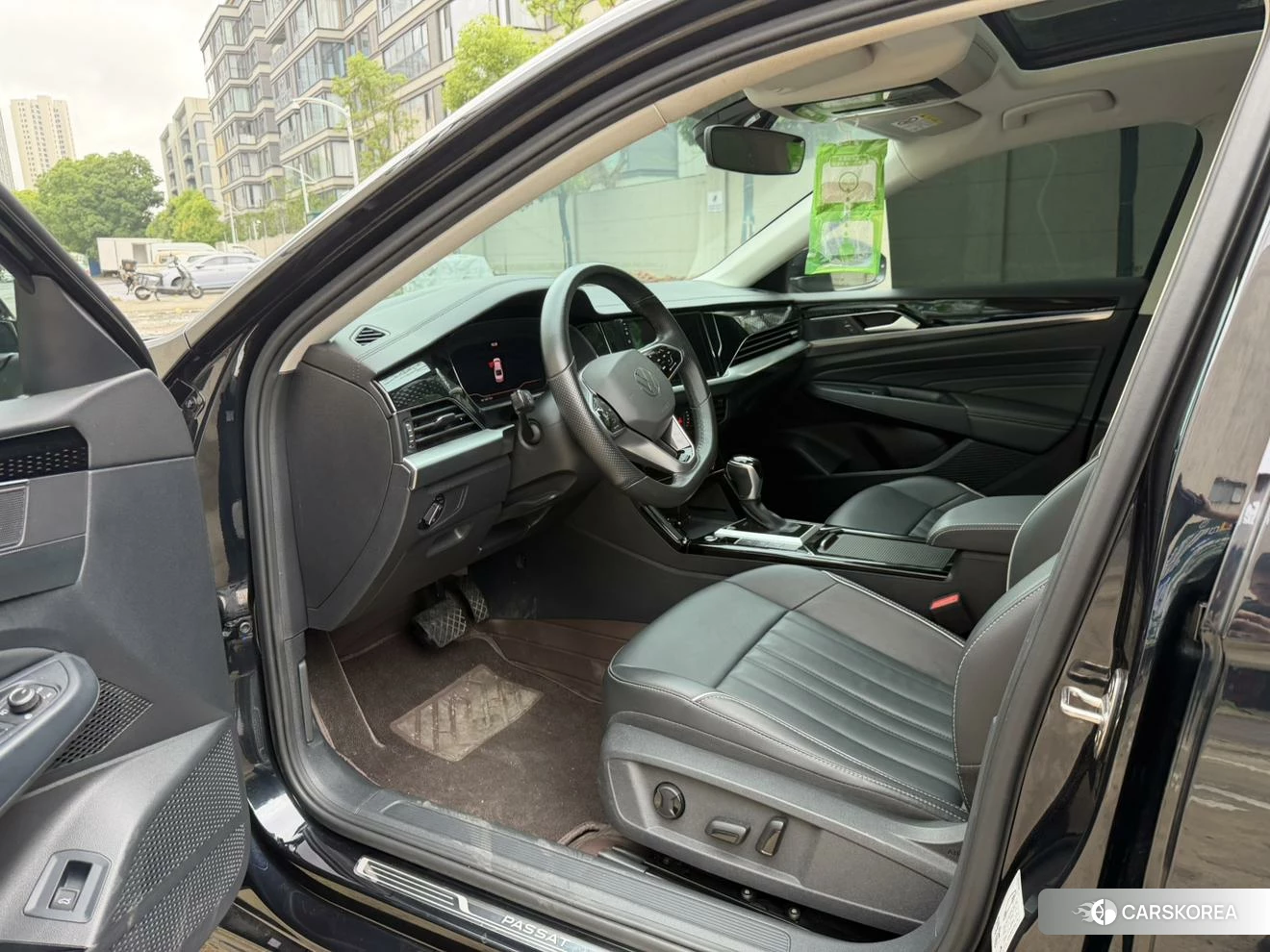 Volkswagen Passat id 4455356 из Китая 8