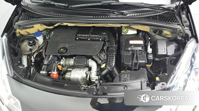 Citroen / DS DS3 Cabrio id 4448043 из Кореи 16