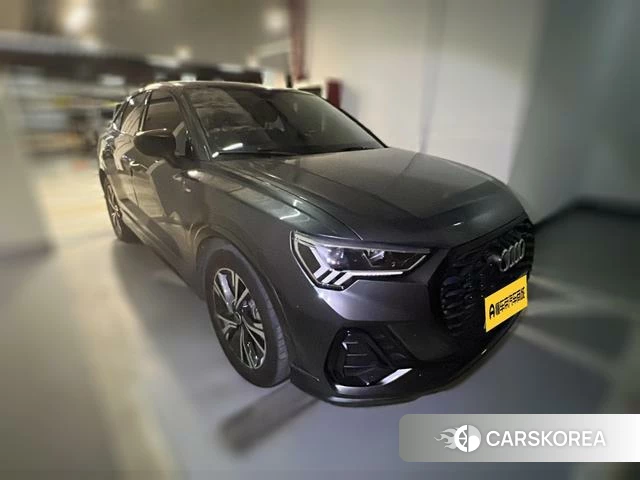 Audi Q3 Sportback 2021 Темно-серый из Китая, фото 6