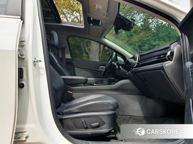 Kia Sportage 5th Generation 2022 Белый из Кореи, фото 6