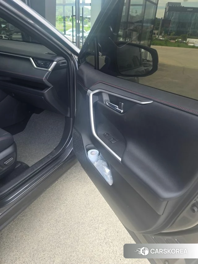 Toyota RAV4 5th Generation 2025 Серый из Кореи, фото 6