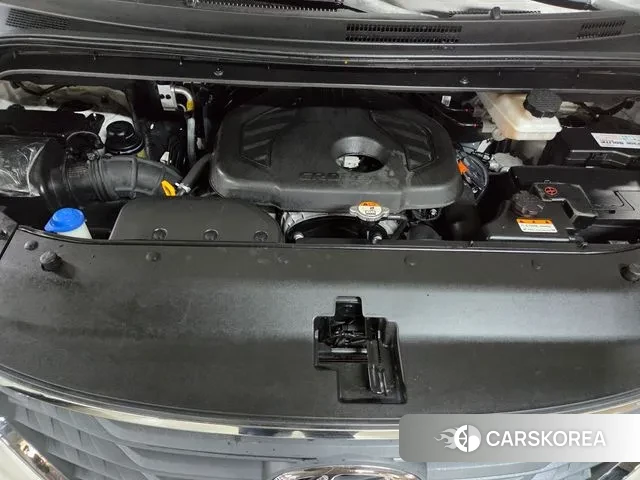 Hyundai The New Grand Starex id 3399210 из Кореи 16