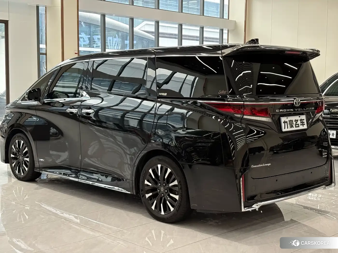 Toyota Vellfire id 4547459 из Китая 8