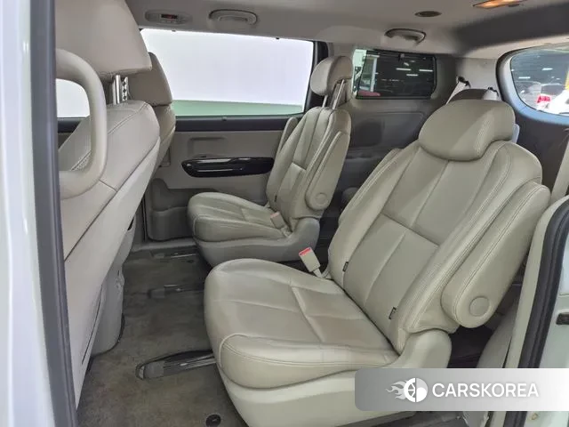 Kia The New Carnival id 3595433 из Кореи 16