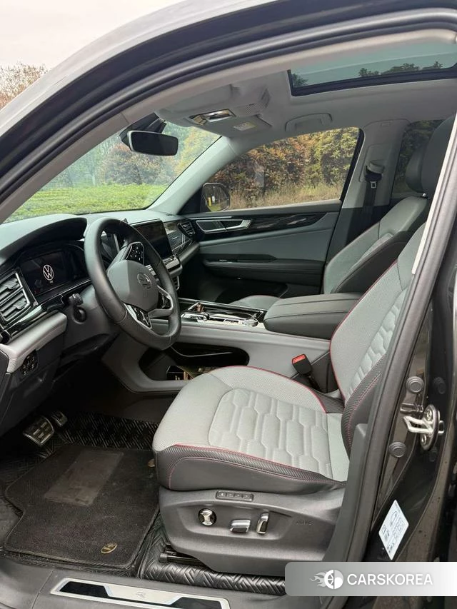 Volkswagen Tourang id 4242200 из Китая 9