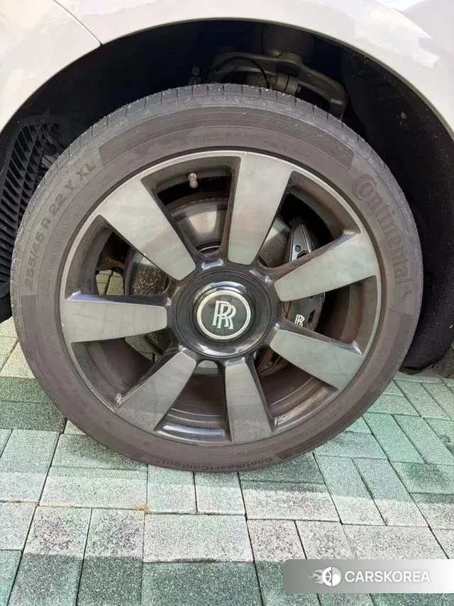 Rolls-Royce Cullinan 2022 Серый из Кореи, фото 6
