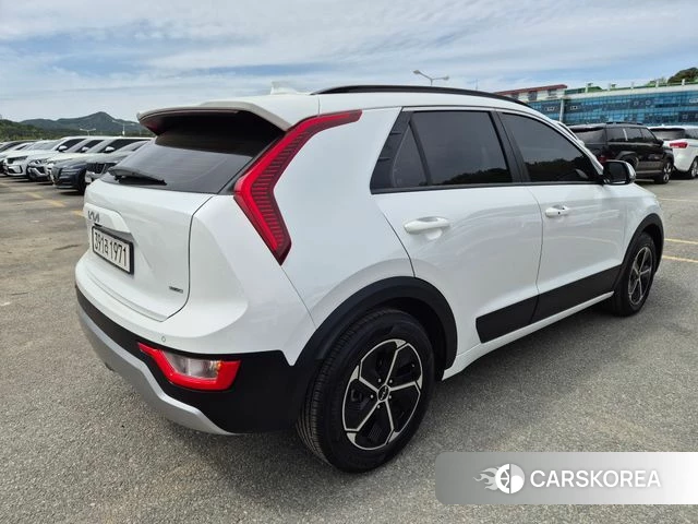 Kia Di Ol Nu Niro id 4202069 из Кореи 16