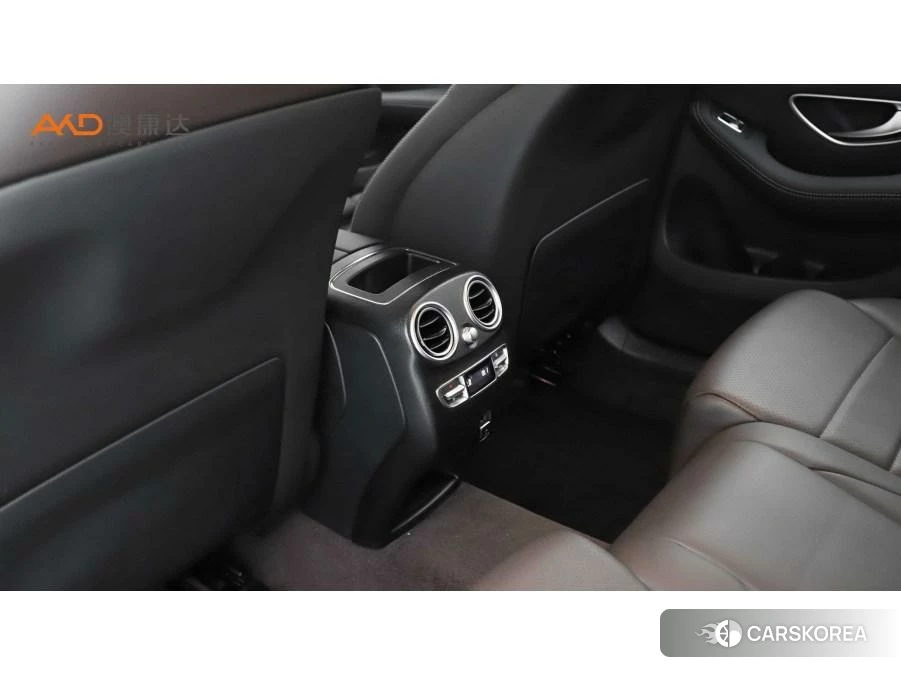Mercedes-Benz GLC 2022 Белый из Китая, фото 6