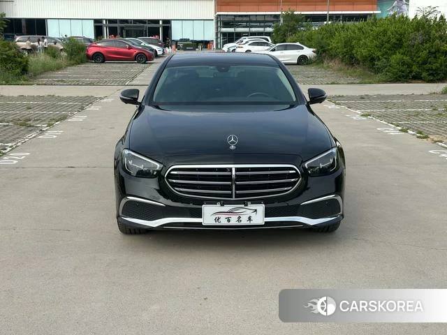 Mercedes-Benz E-class id 4359652 из Китая 19