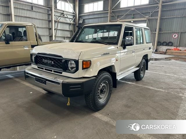 Toyota Land Cruiser 70 Series id 4263215 из Китая 13