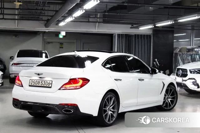 Genesis G70 id 3661382 из Кореи 16