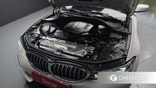 BMW 3 Series (G20) id 3546265 из Кореи 16