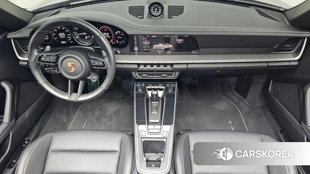 Porsche 911(992) id 4688887 из Кореи 32