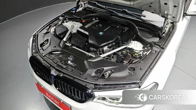 BMW 5 Series (G30) id 4304889 из Кореи 16