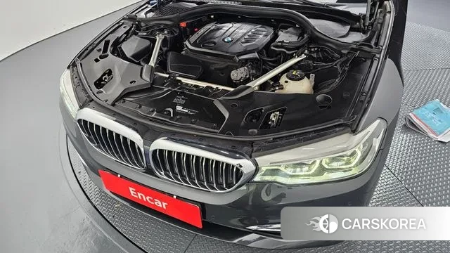 BMW 5 Series (G30) id 3324851 из Кореи 16