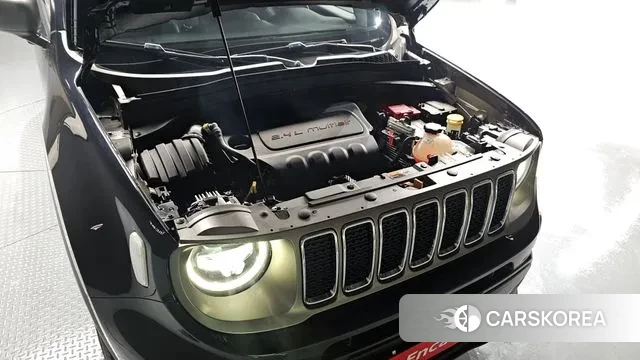 Jeep Renegade id 3640237 из Кореи 16