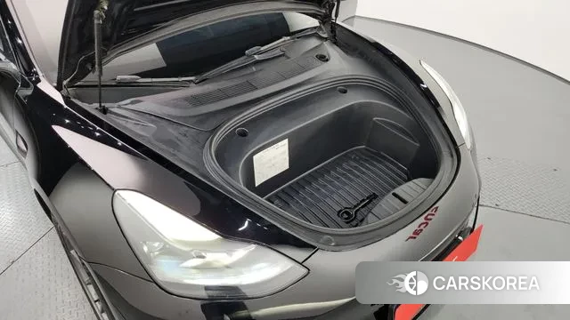 Tesla Model 3 id 3093996 из Кореи 16