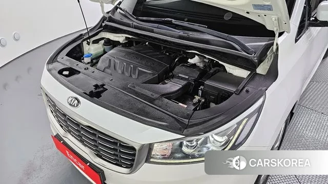 Kia The New Carnival id 3666749 из Кореи 16