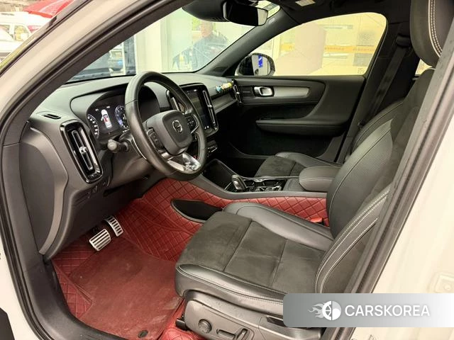Volvo XC40 id 4238292 из Китая 18