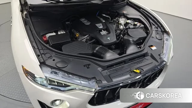 Maserati Levante id 3317925 из Кореи 16