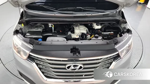 Hyundai The New Grand Starex id 3651635 из Кореи 16