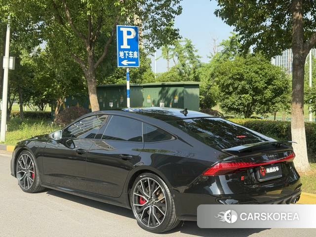 Audi S7 2021 Черный из Китая, фото 6