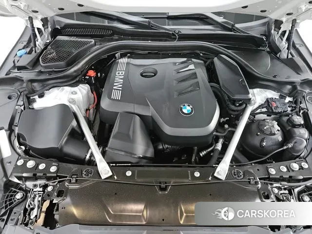 BMW 5 Series (G60) id 3036470 из Кореи 15