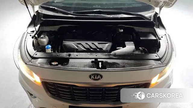 Kia The New Carnival id 3489122 из Кореи 16