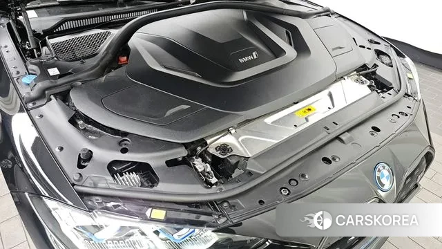 BMW i4 id 3497358 из Кореи 16